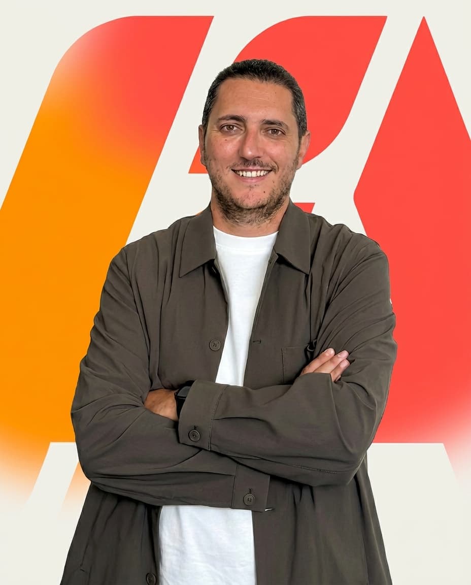 Ilan Perez, Dirigeant chez HALL·IA